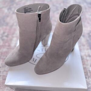 Steve Madden tan booties size 8.5